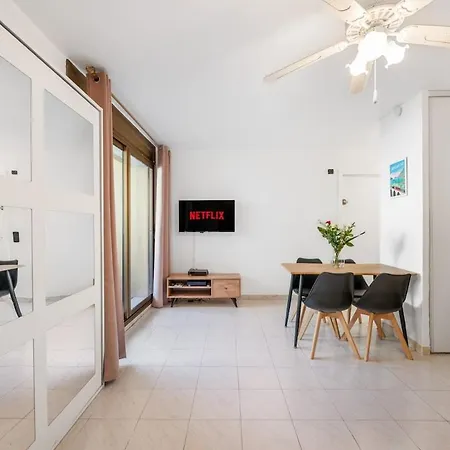 Apartment Le Cap Sud - Calme - Piscine - Garavan