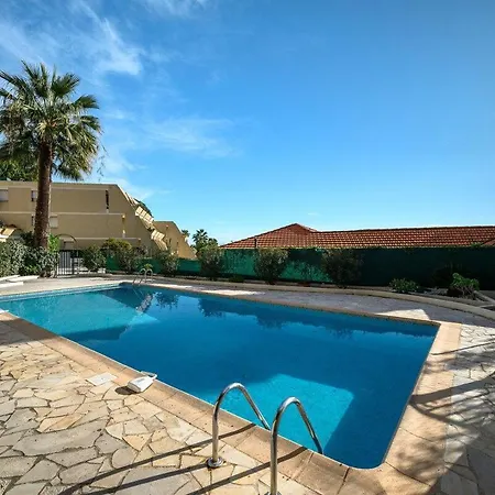 아파트 Le Cap Sud - Calme - Piscine - Garavan 멍똥