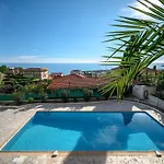Holiday home Le Cap Sud - Calme Piscine - Clim Balcon