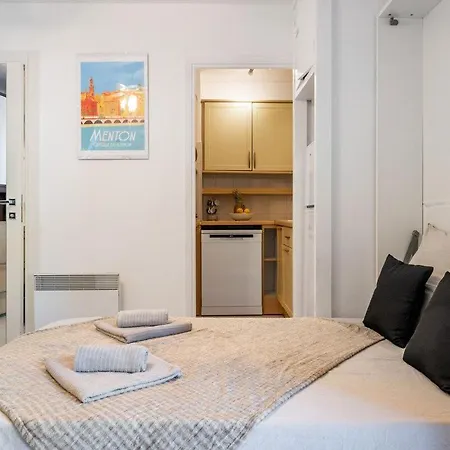 Le Cap Sud - Calme - Piscine - Garavan Apartment