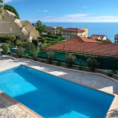 Le Cap Sud Residence Calme Piscine Vue Garavan Nyaraló *