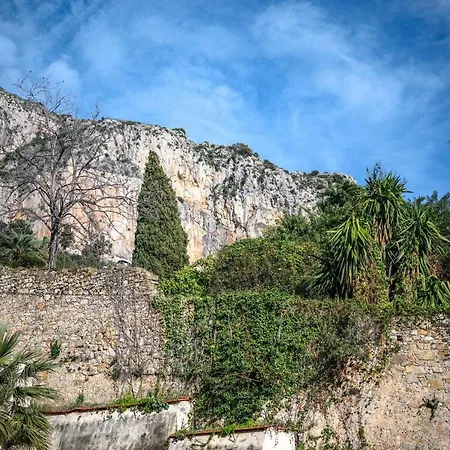 Le Cap Sud Residence Calme Piscine Vue Garavan Nyaraló *